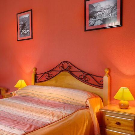 Hostal Kimboa Ansó Esterno foto