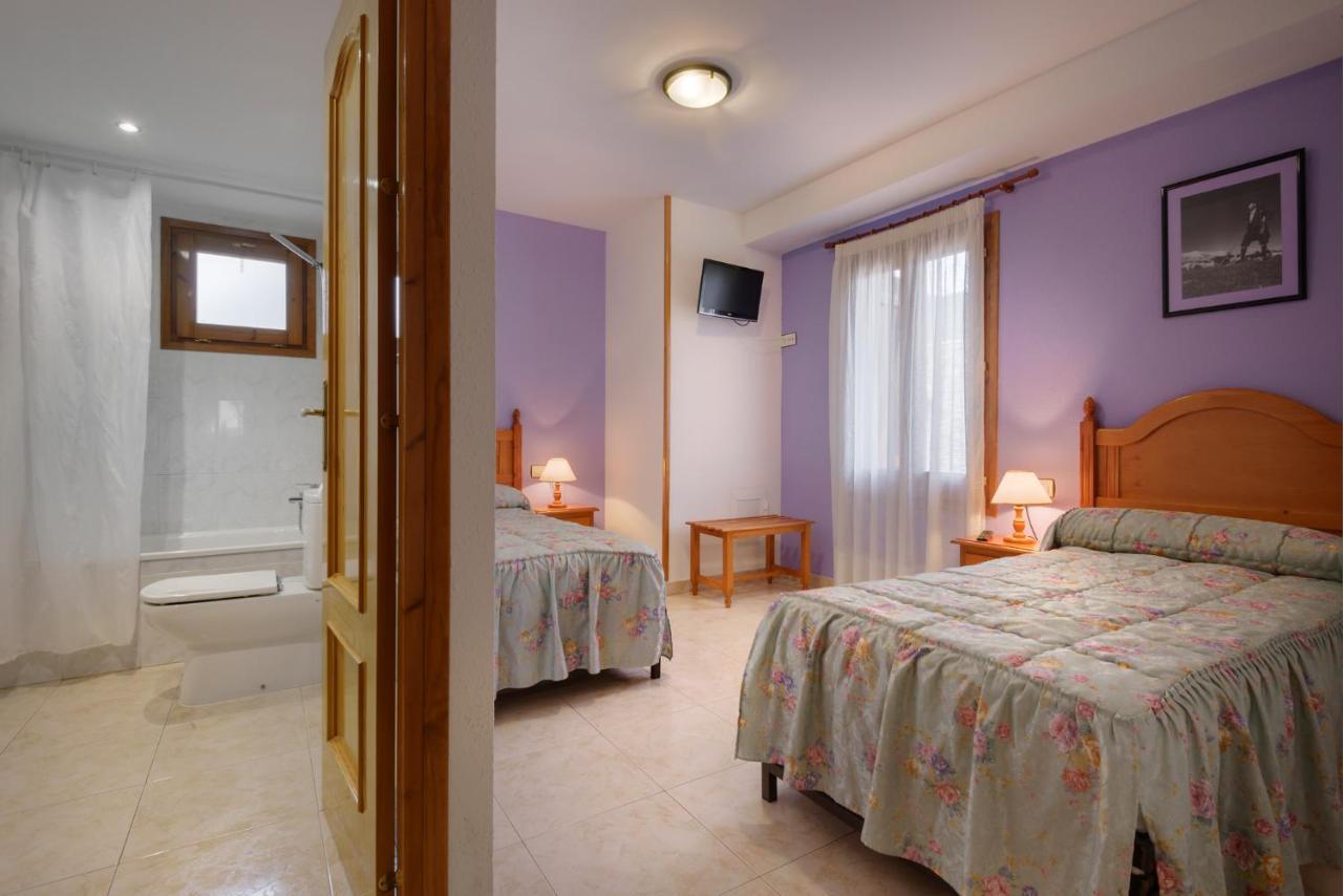 Hostal Kimboa Ansó Esterno foto