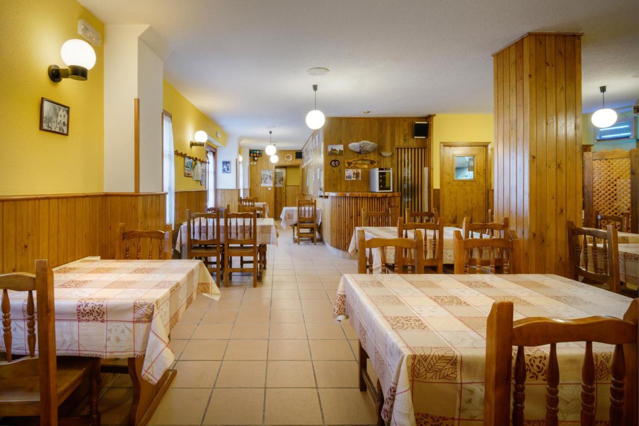 Hostal Kimboa Ansó Esterno foto